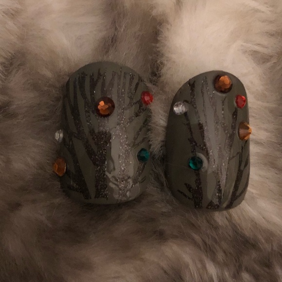 Fall trees and feathers custom press on nails - Picture 6 of 8